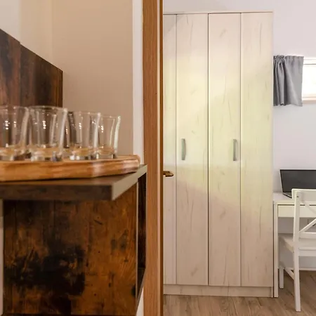 2 Bedroom Gorgeous In 펜션